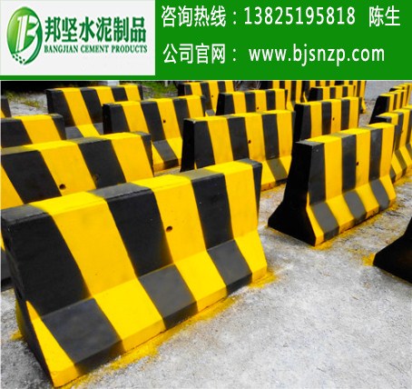 廣州水泥防撞墩 交通安全防護設(shè)施水泥墩